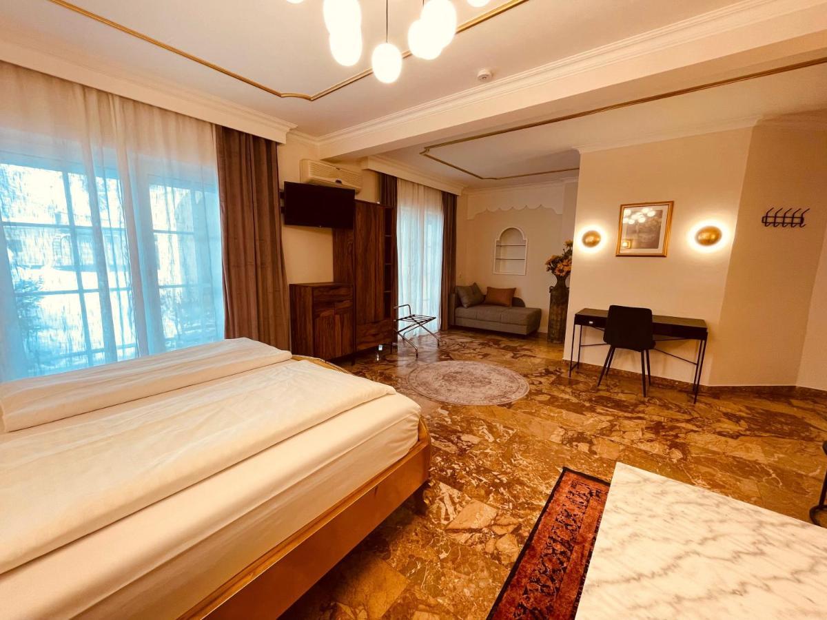 Gaestehaus Am Stadtpark Vocklabruck Ngoại thất bức ảnh