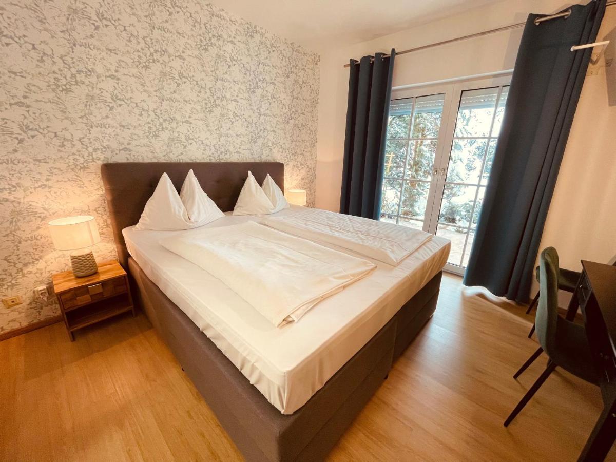Gaestehaus Am Stadtpark Vocklabruck Ngoại thất bức ảnh