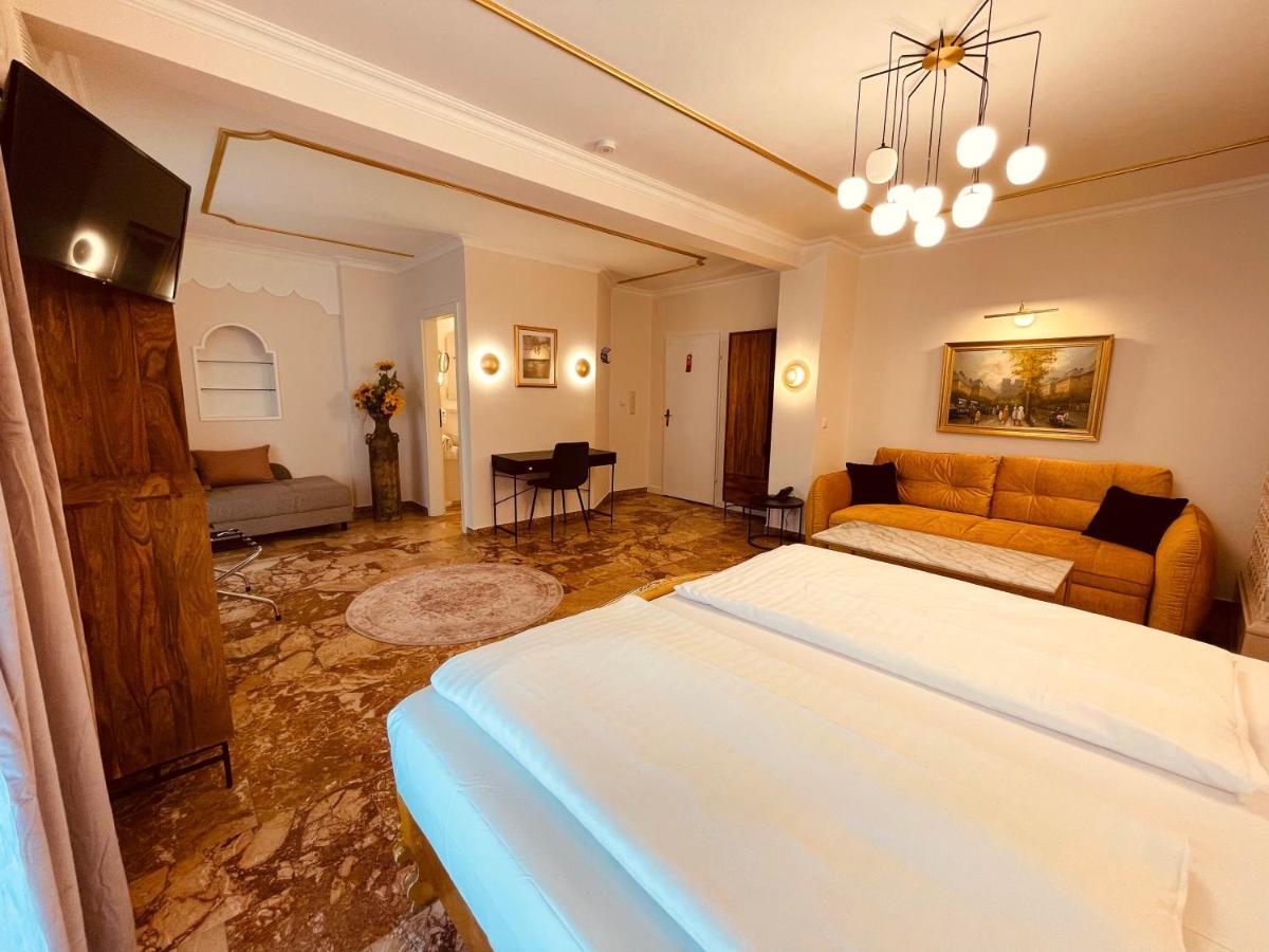 Gaestehaus Am Stadtpark Vocklabruck Ngoại thất bức ảnh