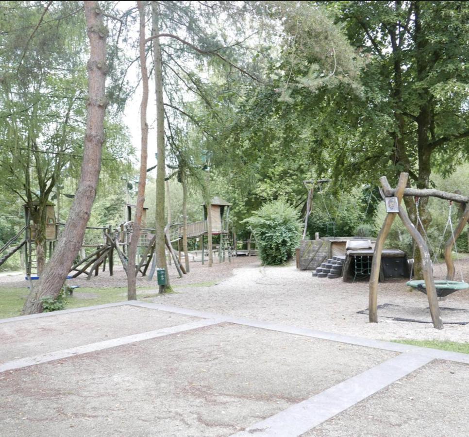 Gaestehaus Am Stadtpark Vocklabruck Ngoại thất bức ảnh