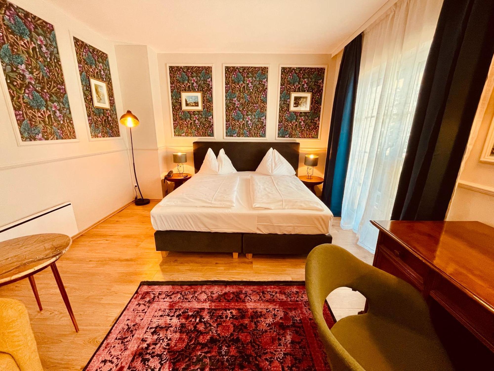 Gaestehaus Am Stadtpark Vocklabruck Ngoại thất bức ảnh